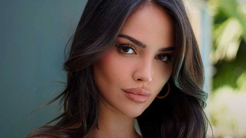 Eiza González Sorprende a Hollywood con Nominación a los Razzies 2026: ¿Un Tropiezo Inesperado en 'La Fuente de la Juventud'?