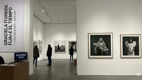 ¡Imperdible! 'Fijar el Tiempo' de Graciela Iturbide: La Exposición Gratuita que Transforma la CDMX en Enero