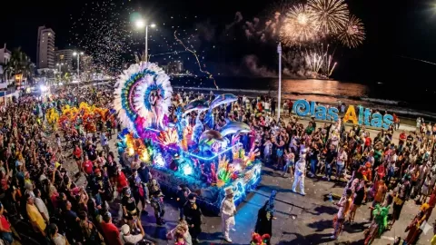 Carnaval de Mazatlán 2026: Rocha Moya Celebra Éxito 'De la Magnitud Sinaloense' y Agradece Reconocimiento Presidencial de Sheinbaum