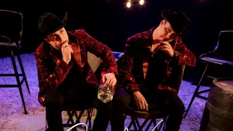 ¡Histórico! Los 2 de la S clausuran el Carnaval de Mazatlán 2026 'Arriba la Tambora' con concierto magistral y récords de asistencia