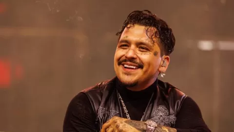 'Cielo Roto': El Nuevo Sencillo de Christian Nodal Que Conquista las Redes y se Adueña de las Plataformas Digitales